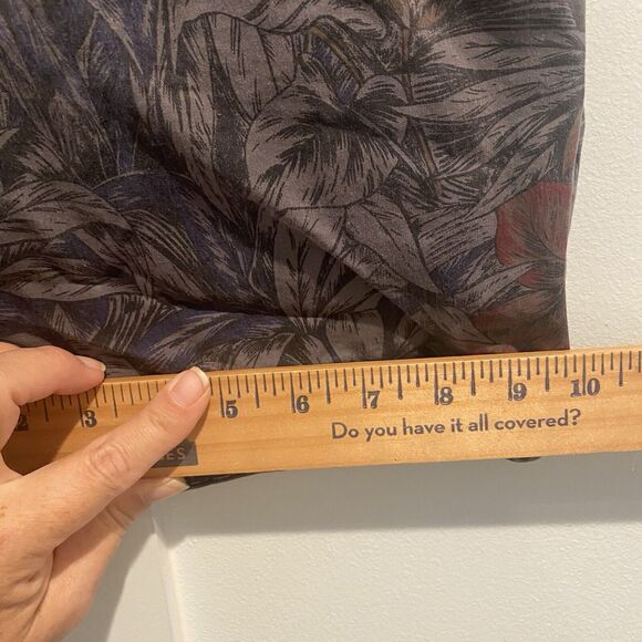 Abercrombie Fitch Chino Shorts Men’s 28 Grey Floral Jungle Tropical Preppy‎ - Picture 8 of 12